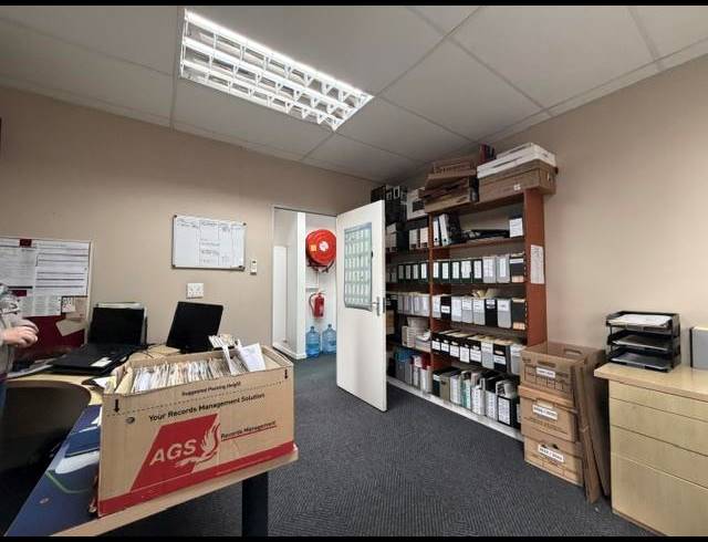 BUSINESS PROPERTY TO RENT IN WALMER